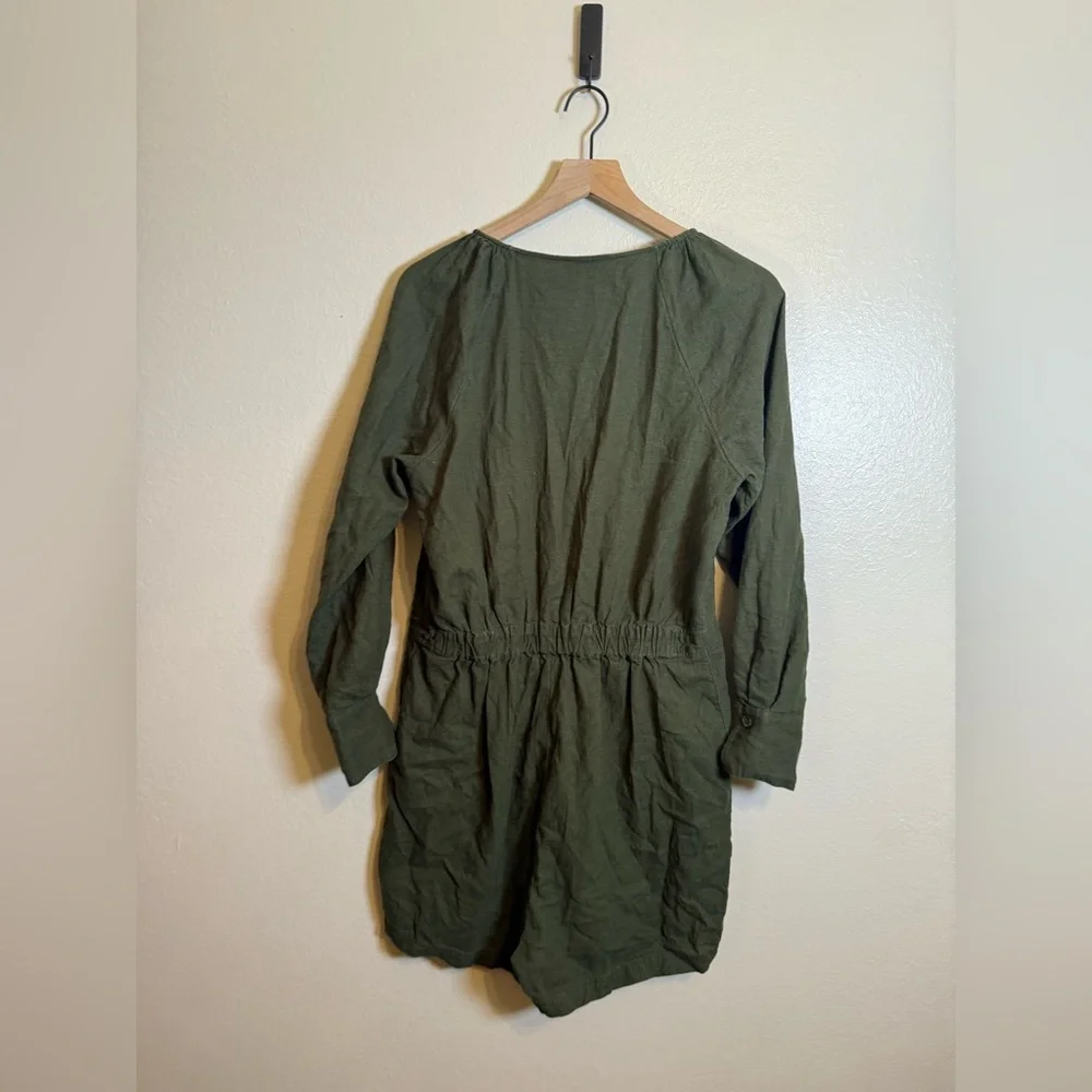 Banana‎ Republic Linen Blend Safari Long Sleeve Romper